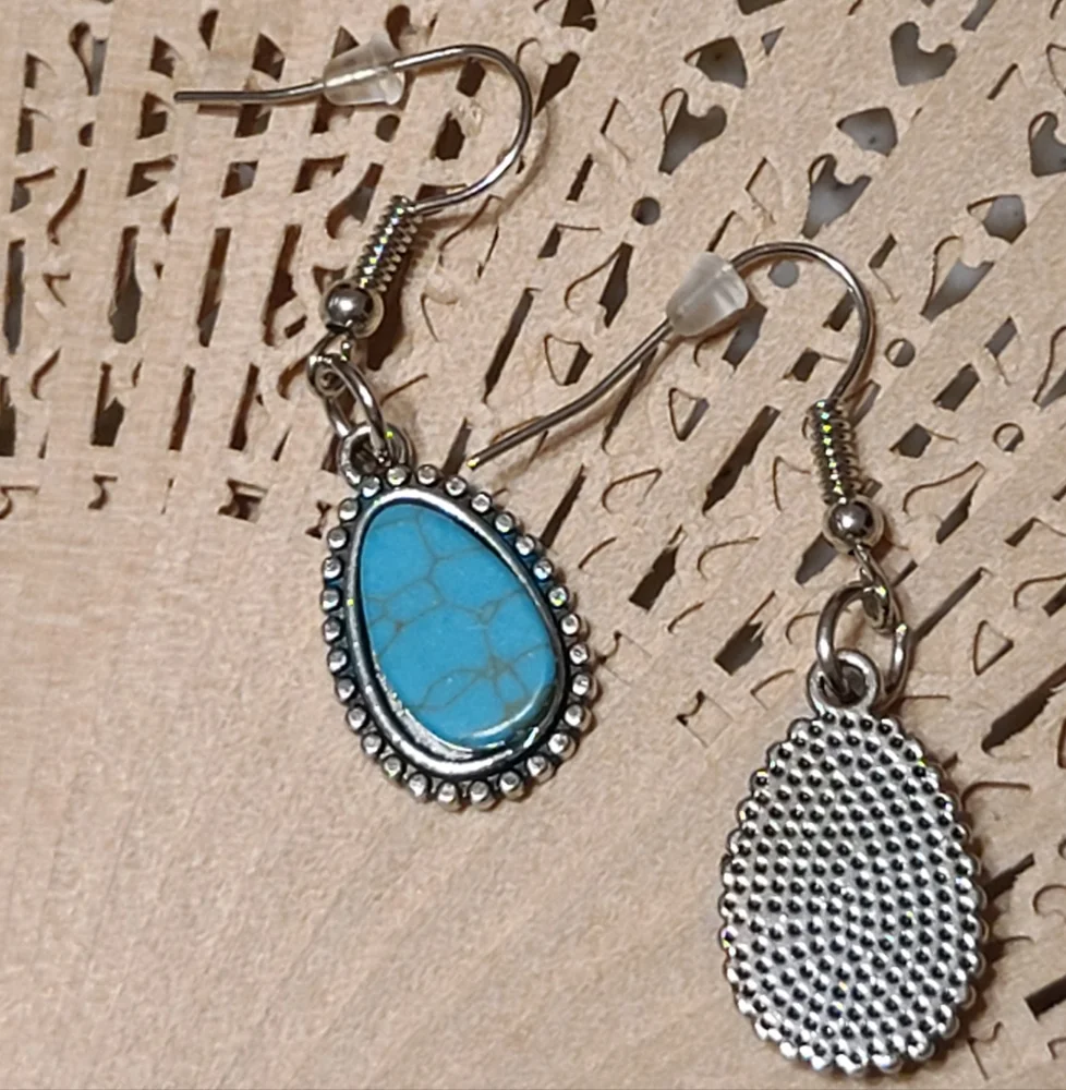 Vintage Silver and Turquoise Drop Earrings - Picture 3 of 5